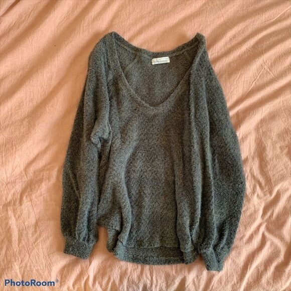 Urban Outfitters V Neck Sweater - Picture 6 of 6